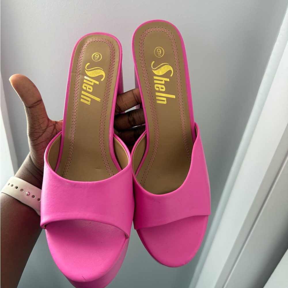 SHEIN Pink Mules Minimalist Design